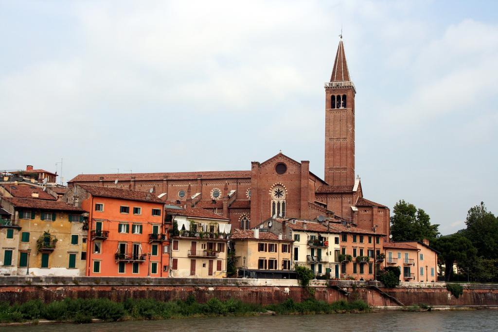 Sottoriva36 Bed and Breakfast Verona Buitenkant foto