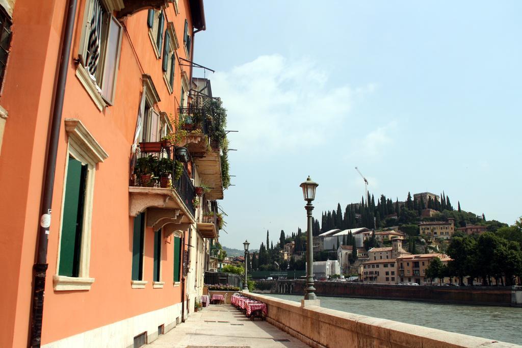 Sottoriva36 Bed and Breakfast Verona Buitenkant foto